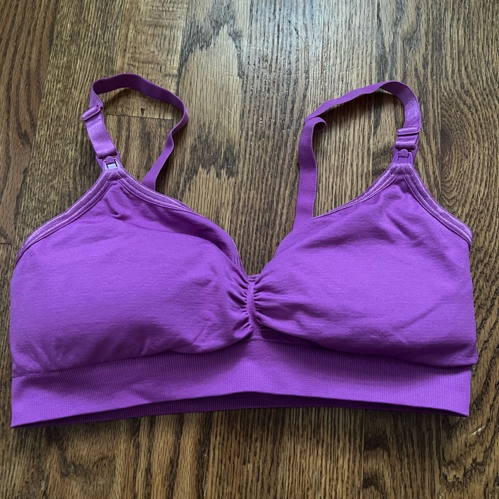 Kindred bravely Women's nursing sports Bra